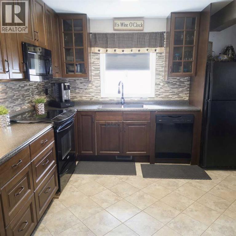 5015 8 Avenue, Edson, Alberta  T7E 1K6 - Photo 7 - A2305236