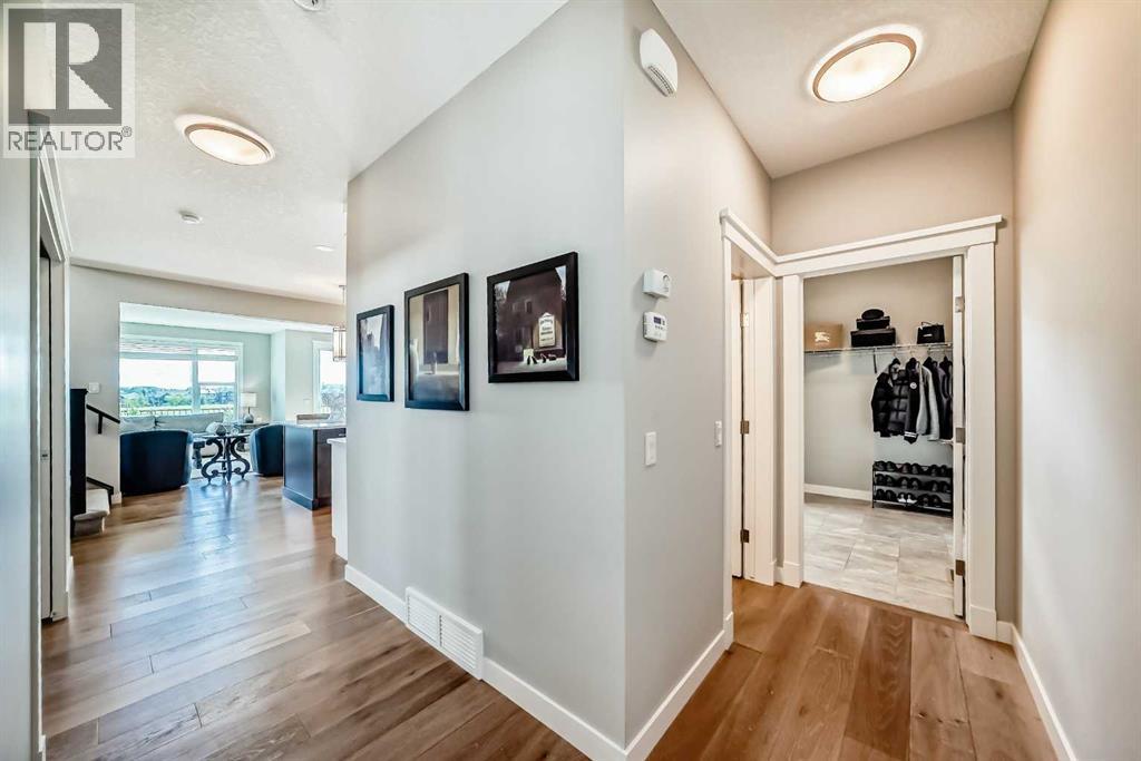 239 Stonemere Green, Chestermere, Alberta  T1X 0S1 - Photo 6 - A2280894