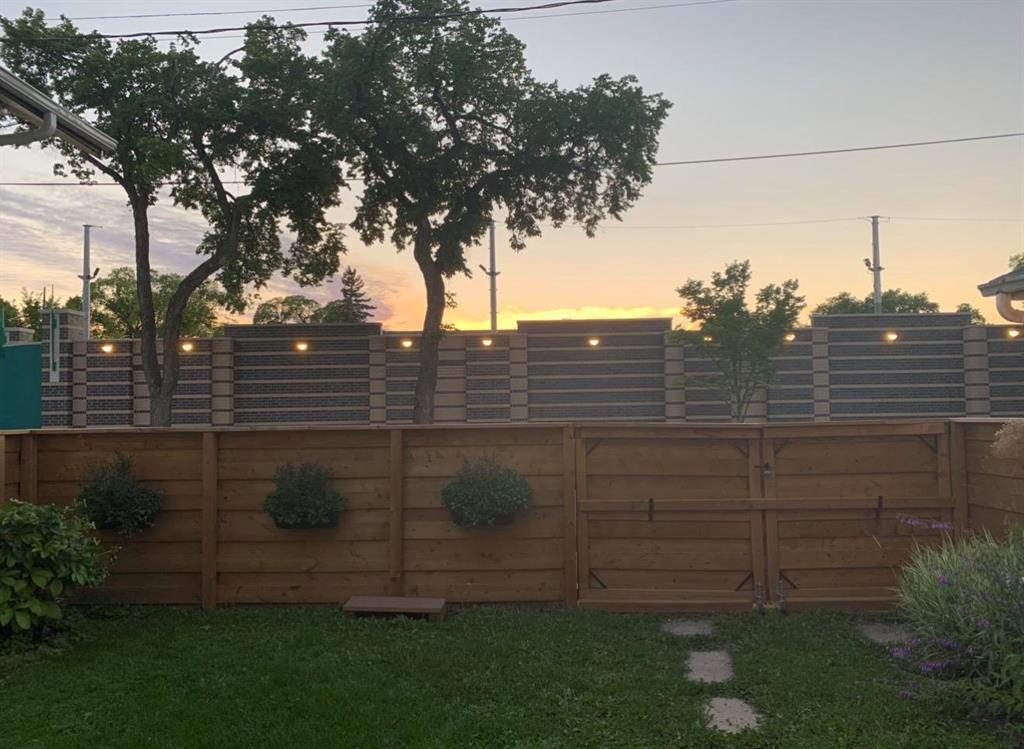 347 Burrows Avenue, Winnipeg, Manitoba  R2W 2Z7 - Photo 26 - 202608327