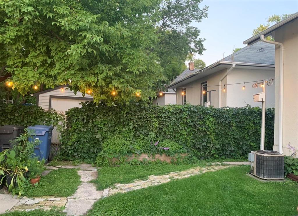 347 Burrows Avenue, Winnipeg, Manitoba  R2W 2Z7 - Photo 27 - 202608327