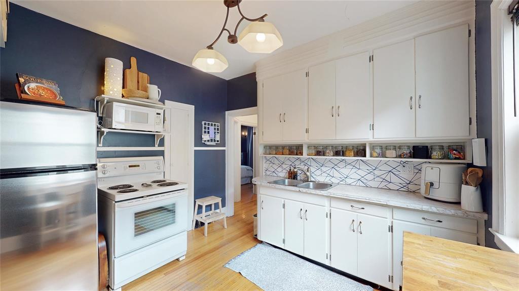 347 Burrows Avenue, Winnipeg, Manitoba  R2W 2Z7 - Photo 6 - 202608327