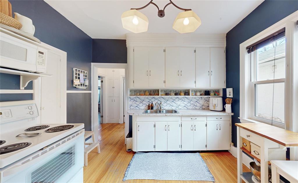 347 Burrows Avenue, Winnipeg, Manitoba  R2W 2Z7 - Photo 7 - 202608327