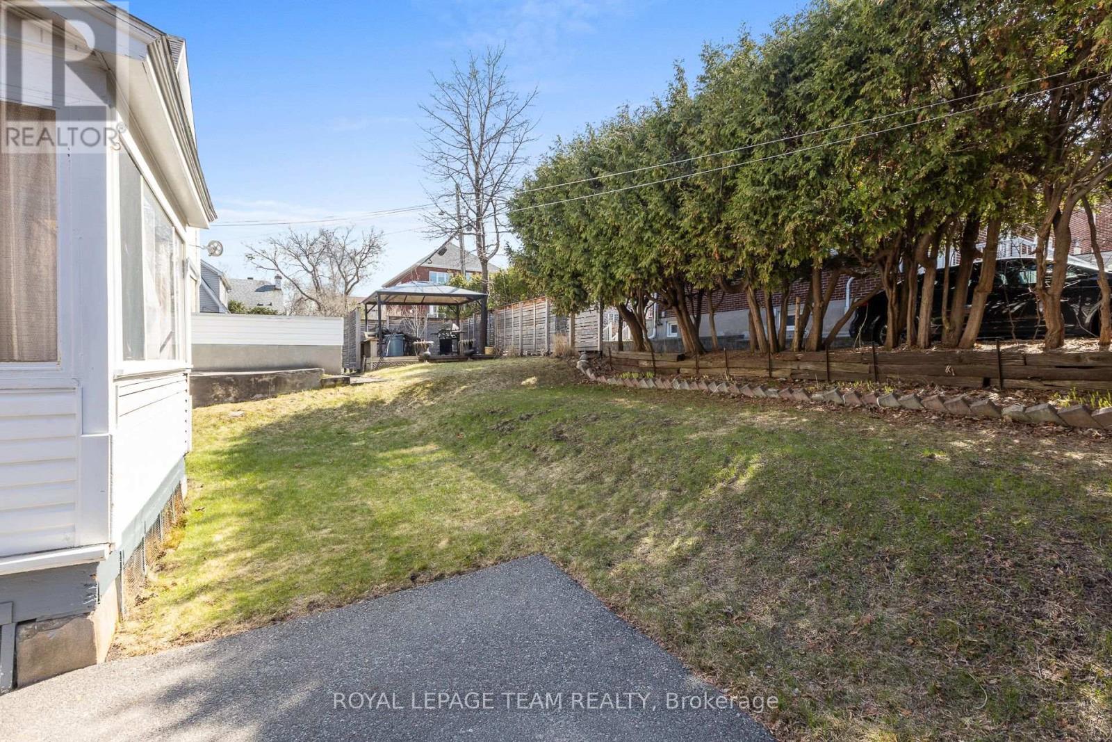 242 Fairmont Avenue, Ottawa, Ontario  K1Y 1X9 - Photo 34 - X12760660