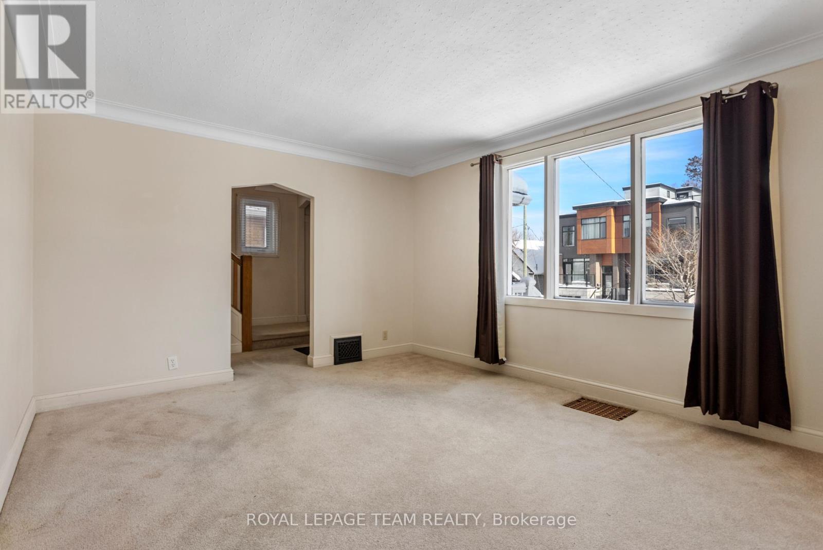 242 Fairmont Avenue, Ottawa, Ontario  K1Y 1X9 - Photo 7 - X12760660