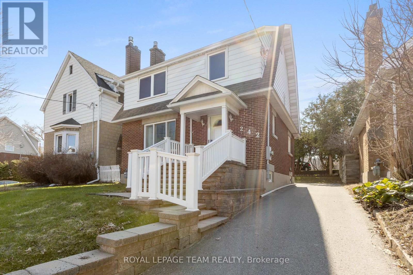 242 Fairmont Avenue, Ottawa, Ontario  K1Y 1X9 - Photo 4 - X12760660