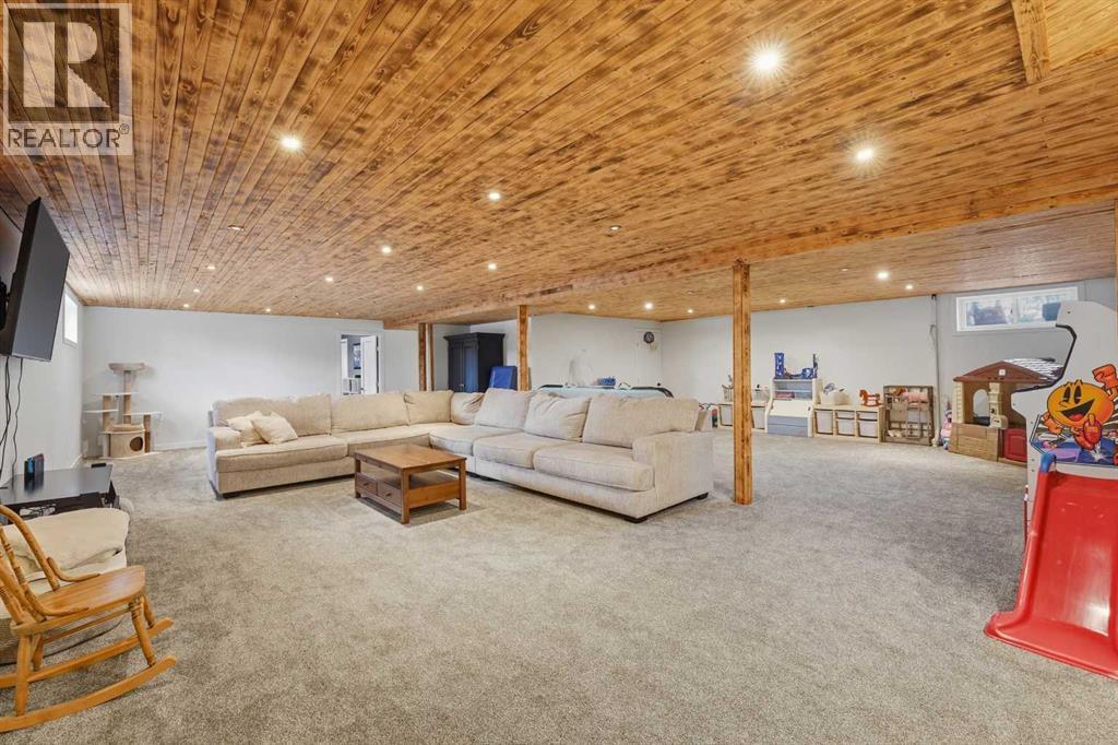 #80 C & E  Trail   39235 Trail, Rural Red Deer County, Alberta  T4S 2A7 - Photo 40 - A2302049