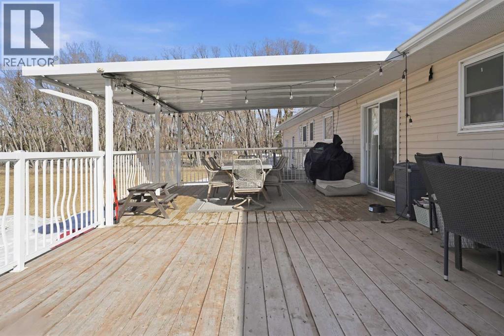 #80 C & E  Trail   39235 Trail, Rural Red Deer County, Alberta  T4S 2A7 - Photo 11 - A2302049