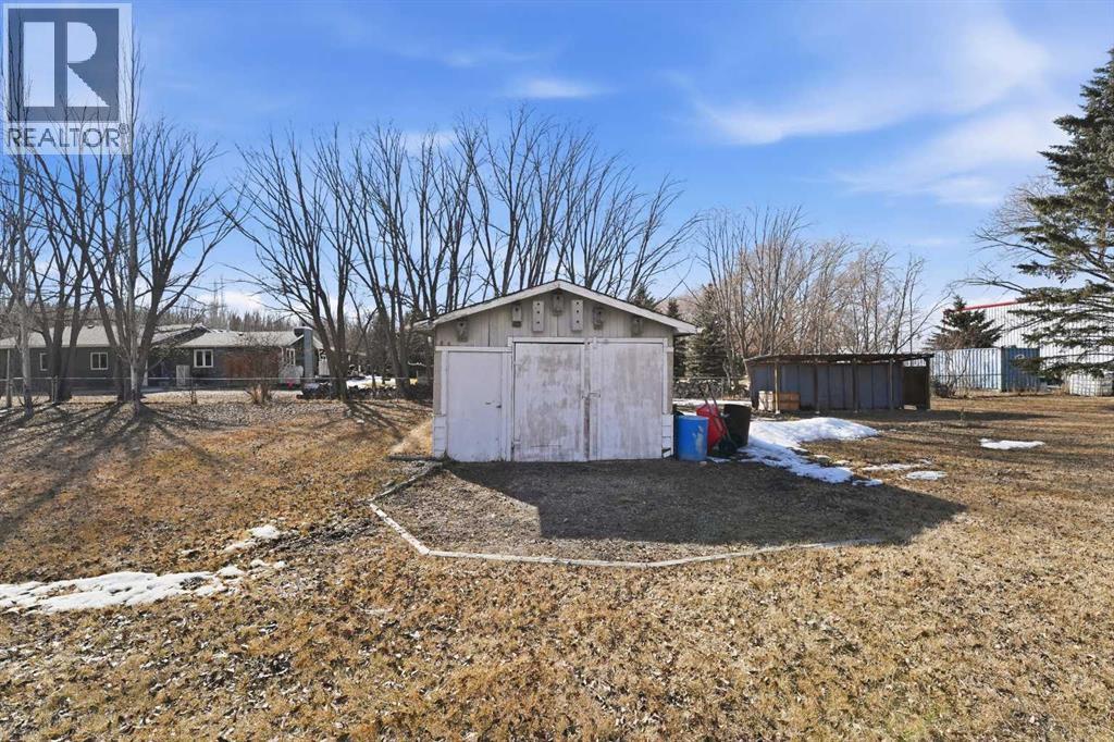 #80 C & E  Trail   39235 Trail, Rural Red Deer County, Alberta  T4S 2A7 - Photo 6 - A2302049