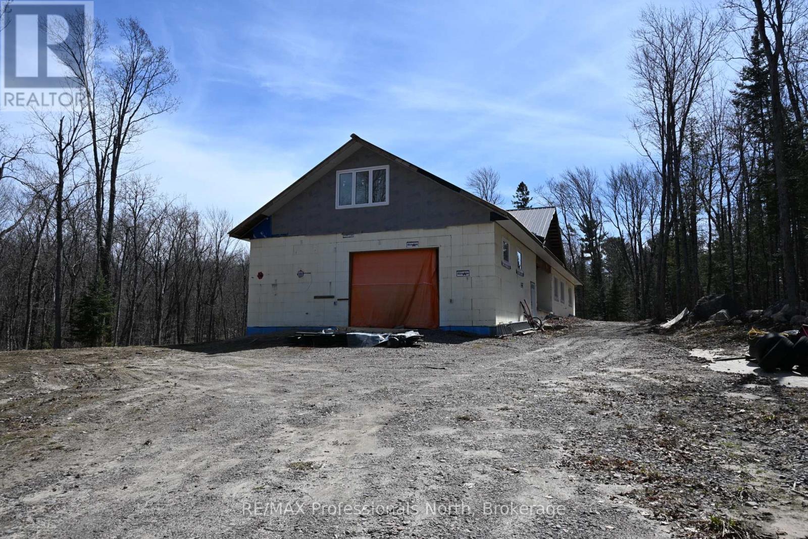 121 Loon Lake Road, Magnetawan, Ontario  P0A 1Z0 - Photo 6 - X12643326