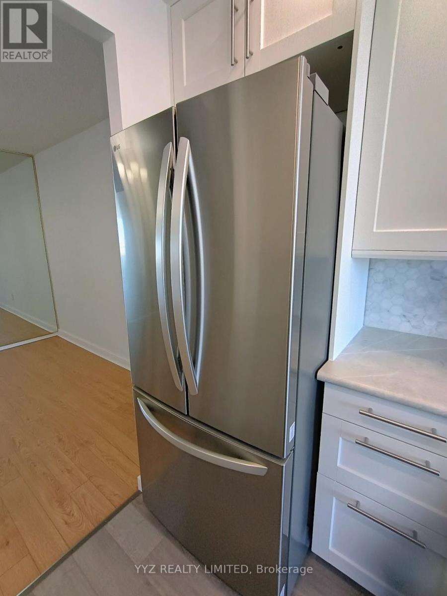 1602 - 1101 Steeles Avenue W, Toronto, Ontario  M2R 3W5 - Photo 14 - C13046170