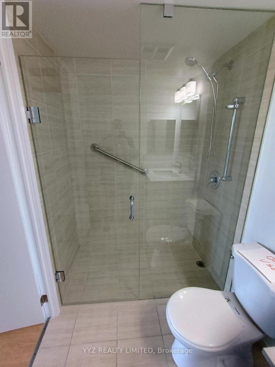 1602 - 1101 Steeles Avenue W, Toronto, Ontario  M2R 3W5 - Photo 6 - C13046170