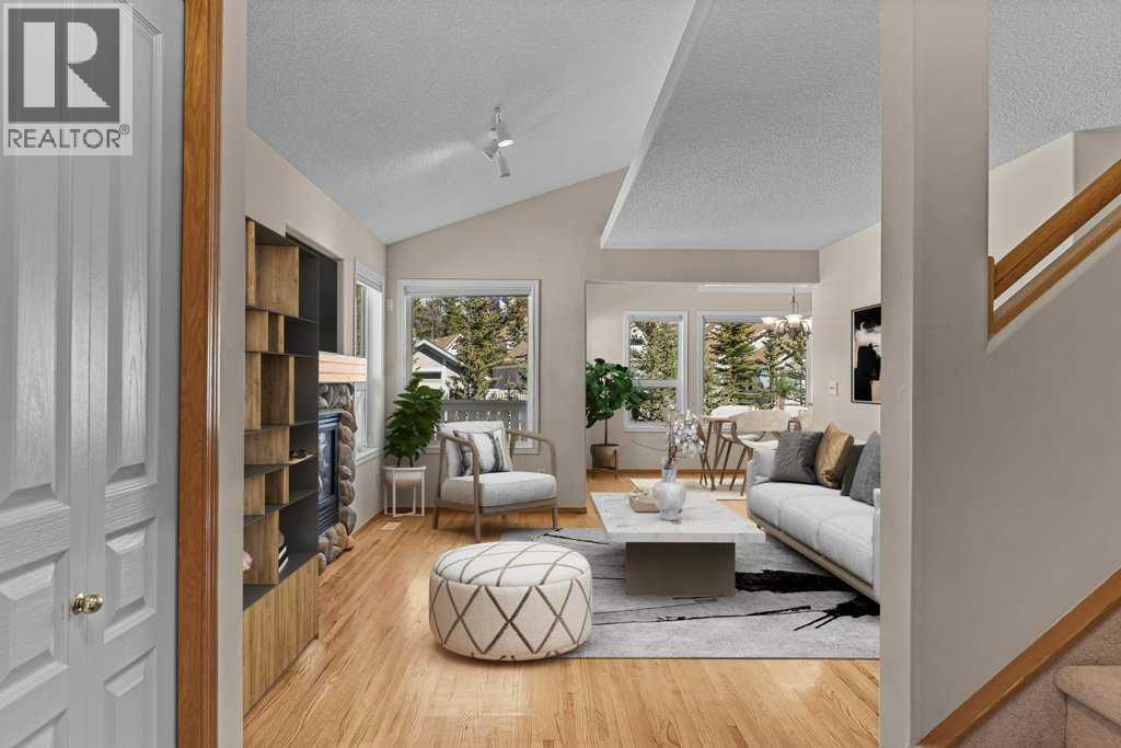 43, 127 Carey, Canmore, Alberta  T1W 2R3 - Photo 3 - A2302325