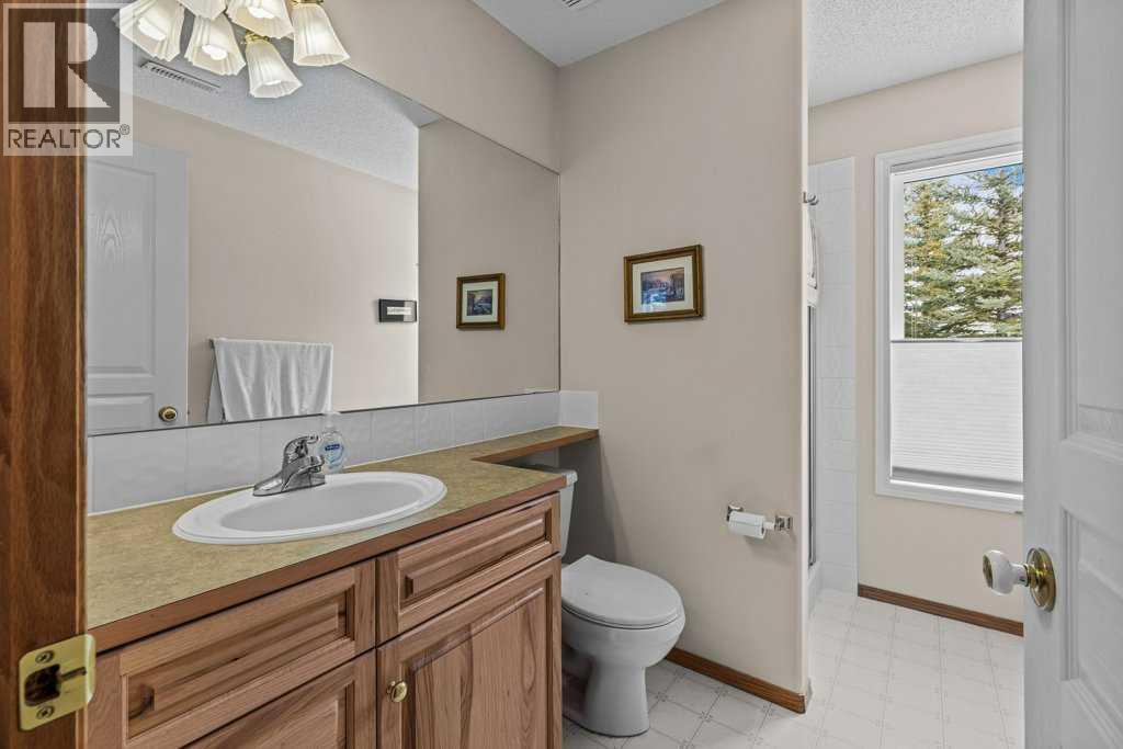 43, 127 Carey, Canmore, Alberta  T1W 2R3 - Photo 40 - A2302325