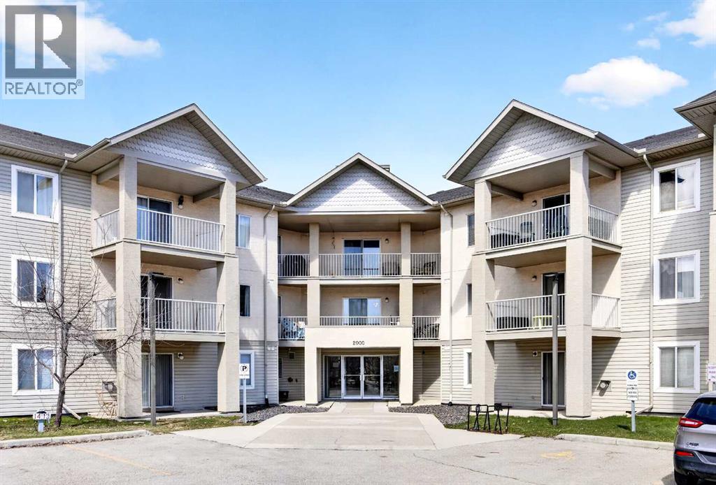 213, 2000 Citadel Meadow Point NW, Calgary, Alberta  T3G 5N5 - Photo 1 - A2304903