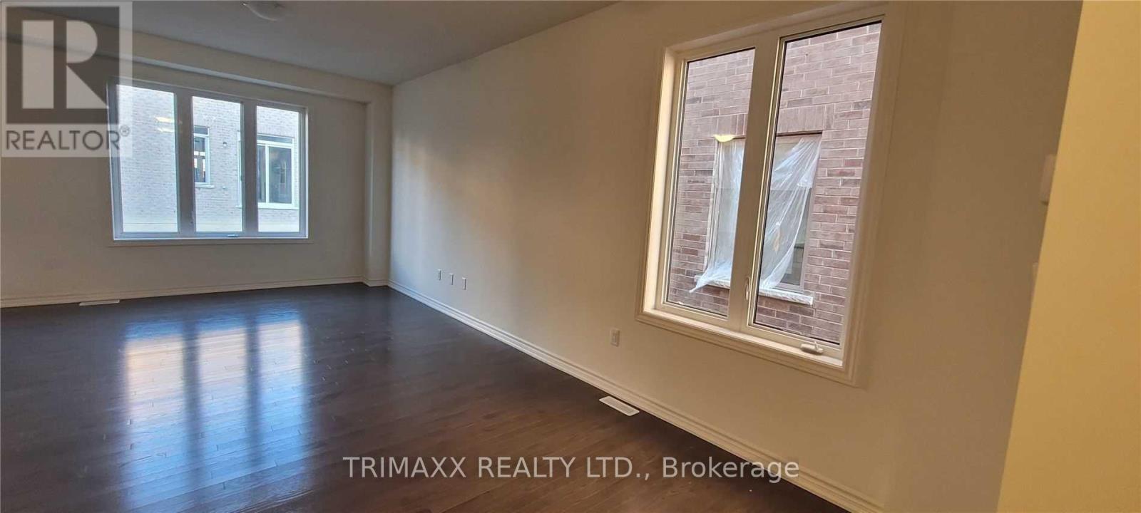 9 Truffle Court, Brampton, Ontario  L7A 5A6 - Photo 12 - W12671900