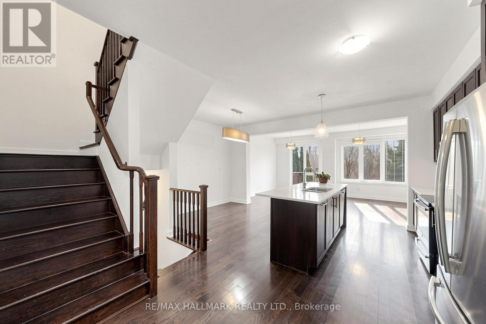 87 Dariole Drive, Richmond Hill, Ontario  L4E 0Z4 - Photo 19 - N13046180