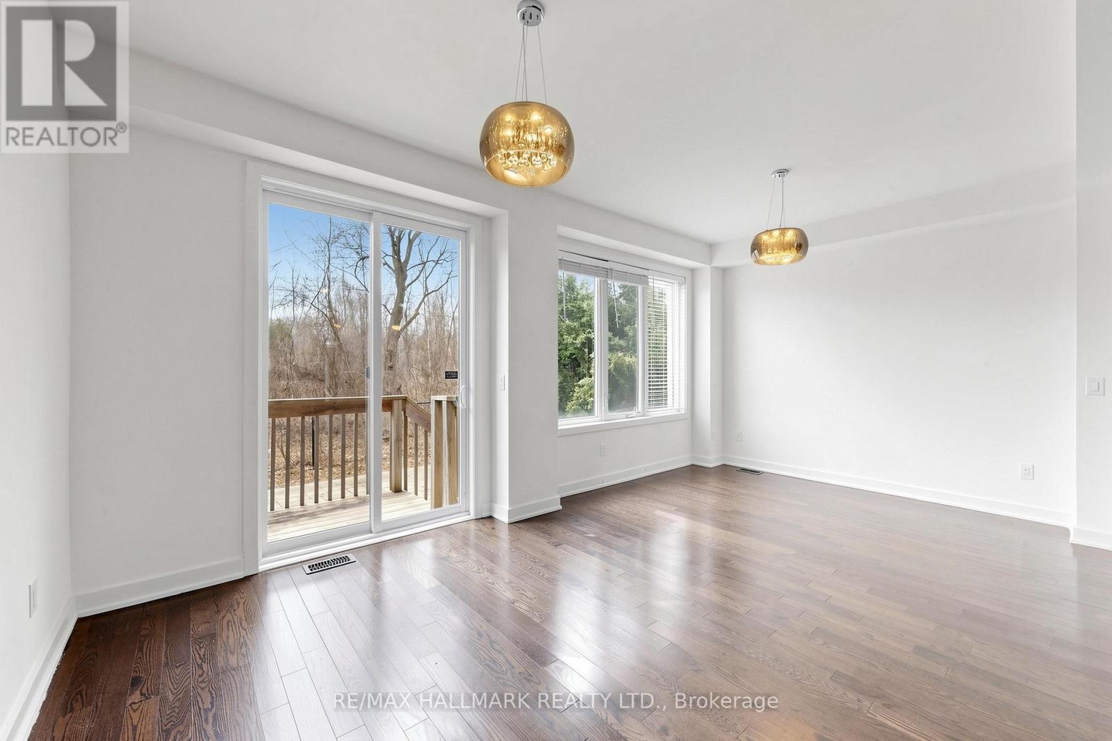 87 Dariole Drive, Richmond Hill, Ontario  L4E 0Z4 - Photo 4 - N13046180