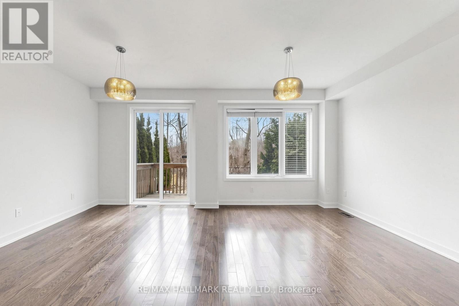 87 Dariole Drive, Richmond Hill, Ontario  L4E 0Z4 - Photo 5 - N13046180