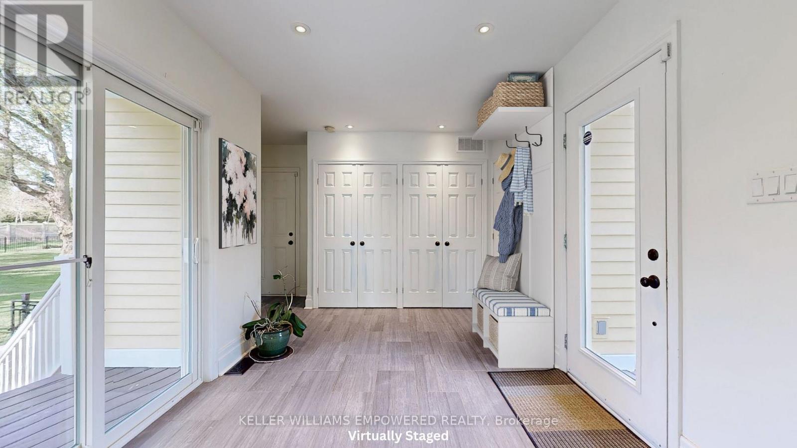 8 Macleod Estate Court, Richmond Hill, Ontario  L4E 0B1 - Photo 18 - N12770826