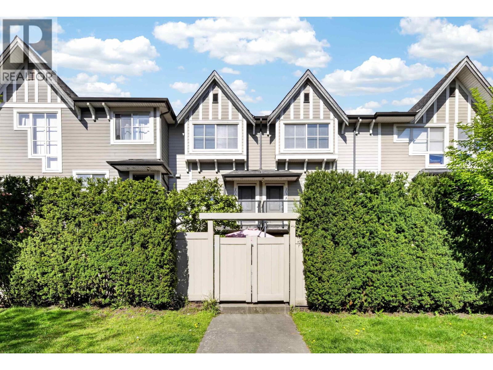 203 7159 Stride Avenue, Burnaby, British Columbia  V3N 1T8 - Photo 5 - R3115581