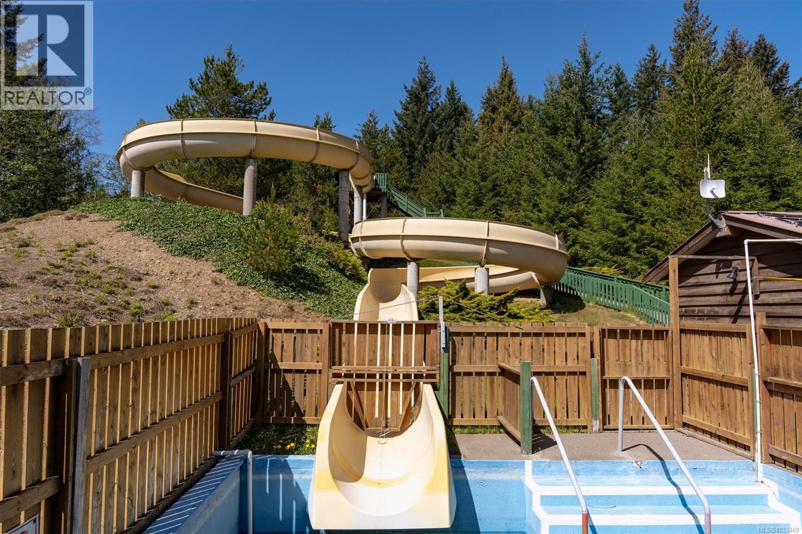 E14 2650 Turnbull Rd, Qualicum Beach, British Columbia  V9K 2R2 - Photo 11 - 1033469