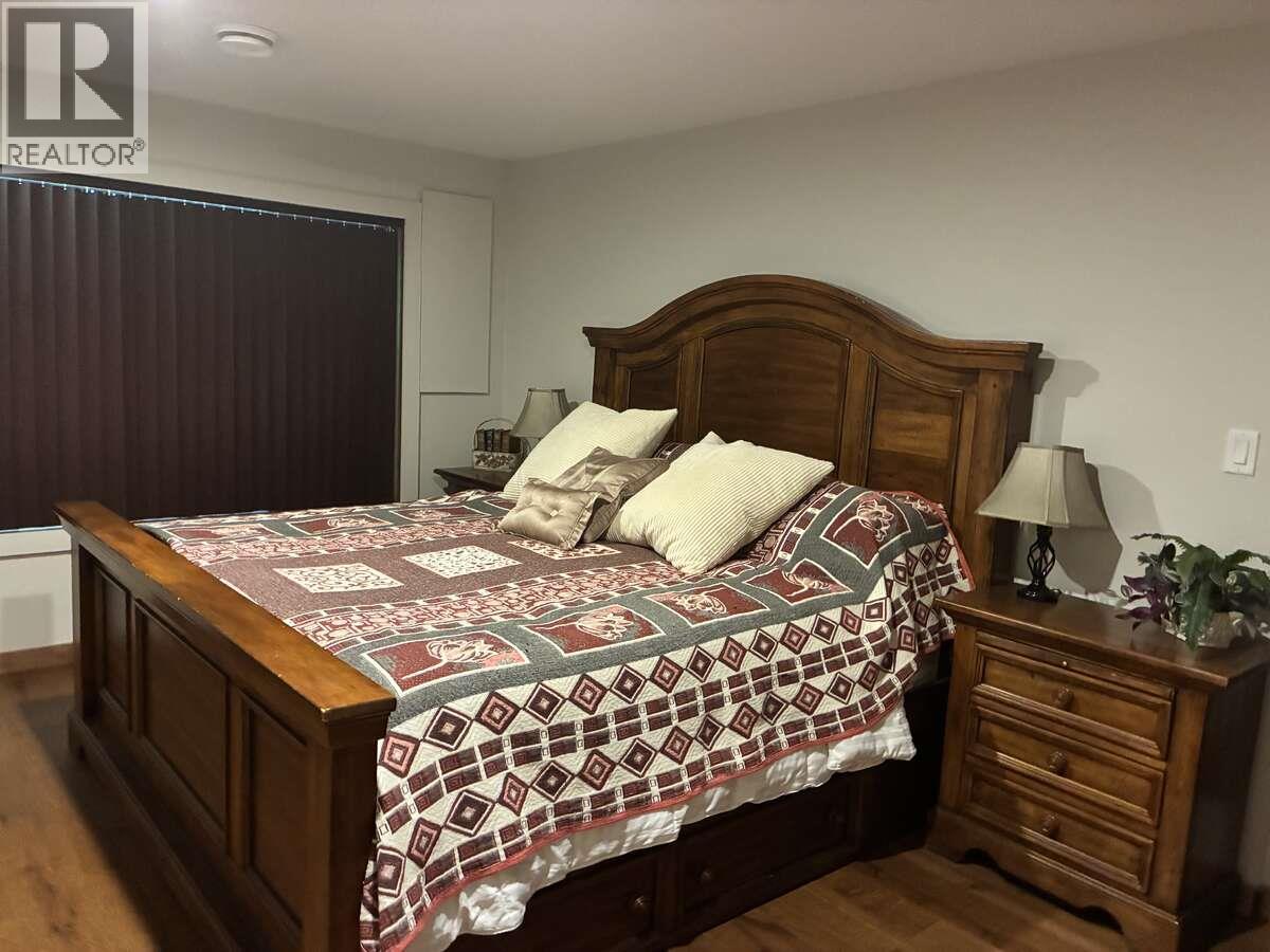 7429 Sunnybrae Canoe Point Road Unit# 22, Tappen, British Columbia  V0E 2X1 - Photo 14 - 10384378