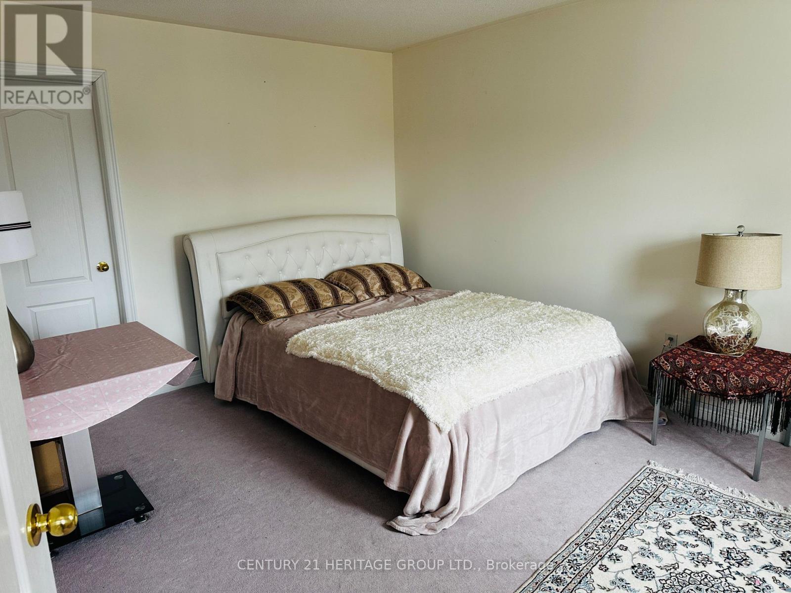 97 Maroon Drive, Richmond Hill, Ontario  L4E 5B6 - Photo 21 - N12947268