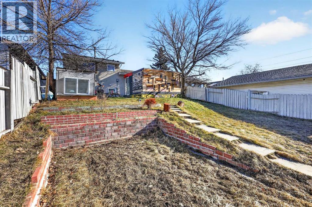 928 Pinecliff Drive Ne, Calgary, Alberta  T1Y 3Y2 - Photo 40 - A2299116