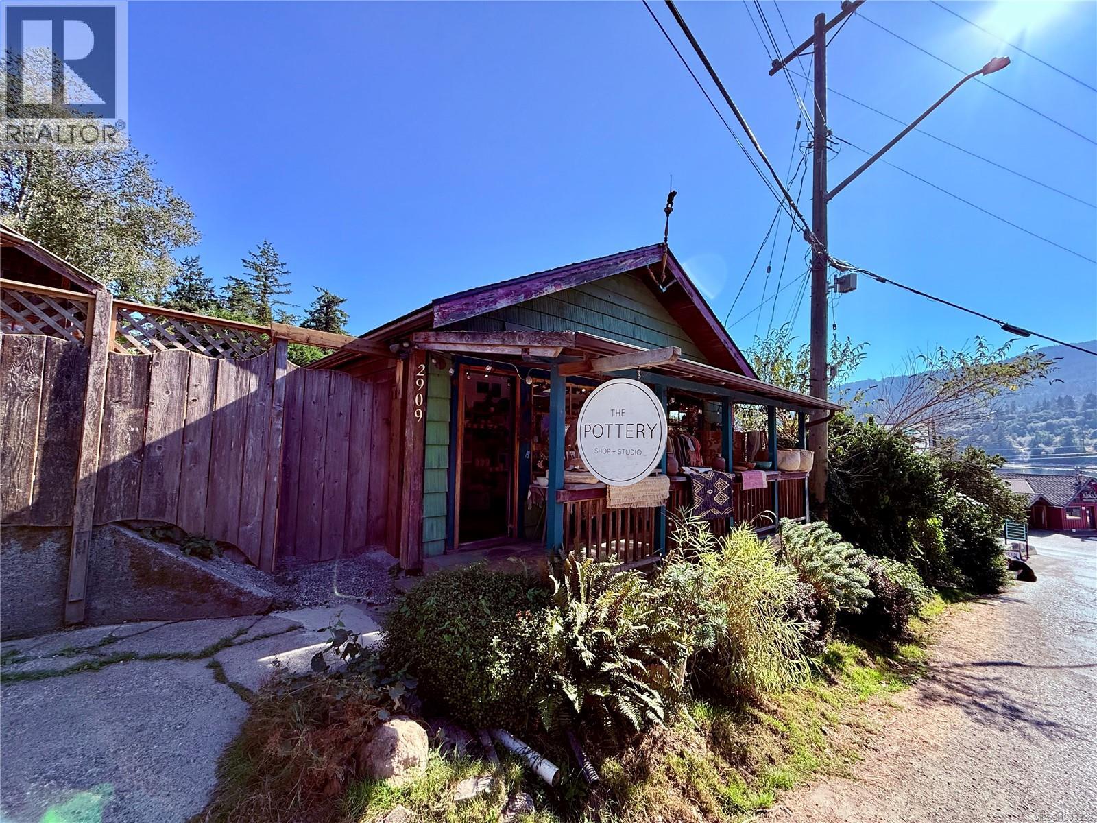 2909 Fulford-Ganges Rd Sw, Salt Spring, British Columbia  V8K 1X6 - Photo 2 - 1033323
