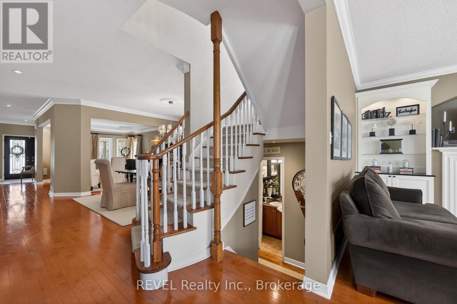 4266 Clubview Drive, Burlington, Ontario  L7M 4X2 - Photo 13 - W13046200