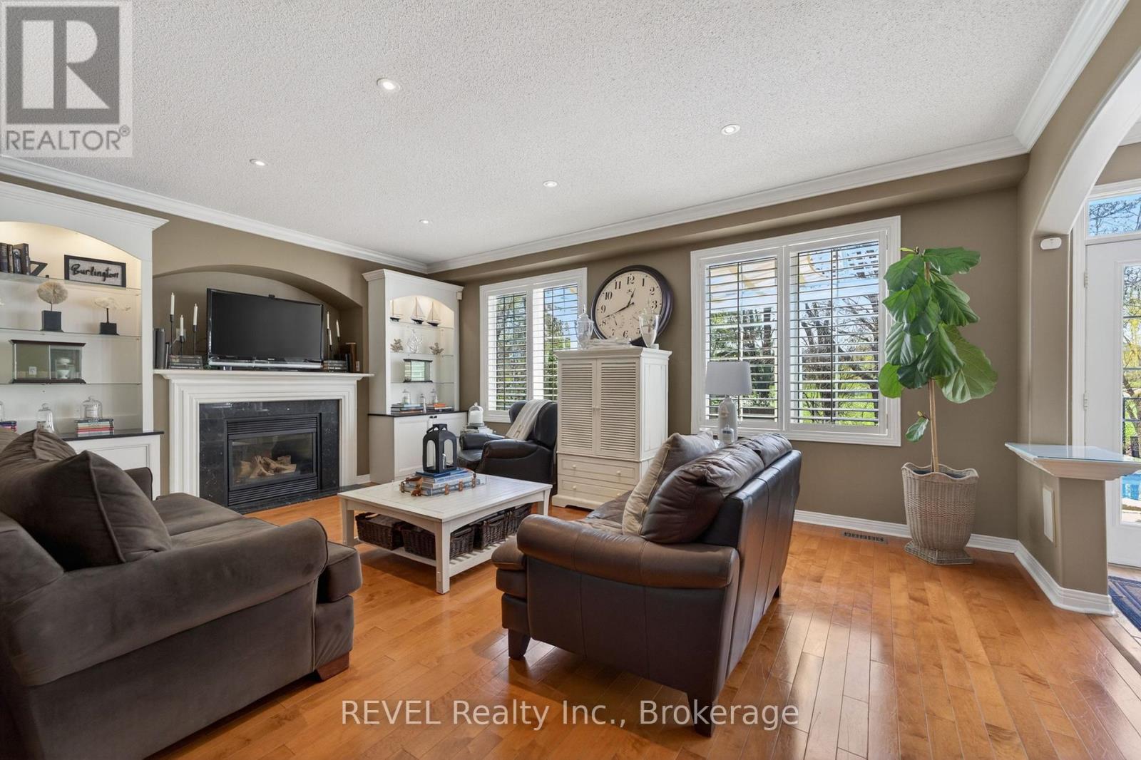 4266 Clubview Drive, Burlington, Ontario  L7M 4X2 - Photo 14 - W13046200