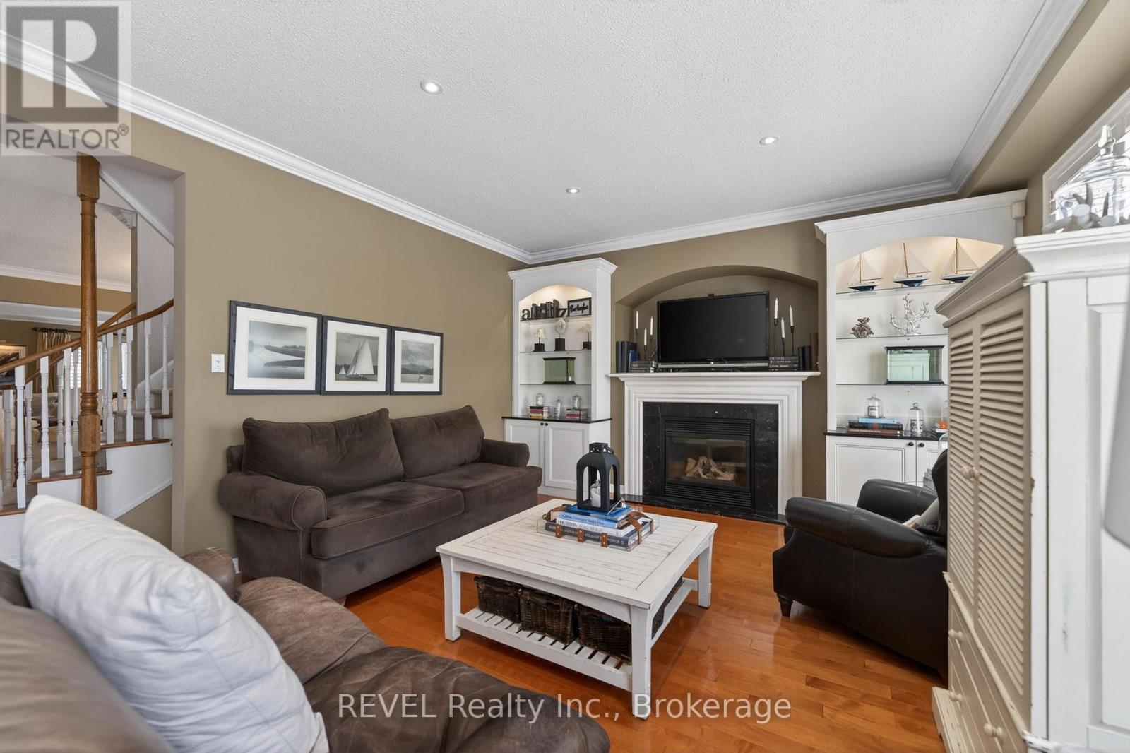 4266 Clubview Drive, Burlington, Ontario  L7M 4X2 - Photo 15 - W13046200