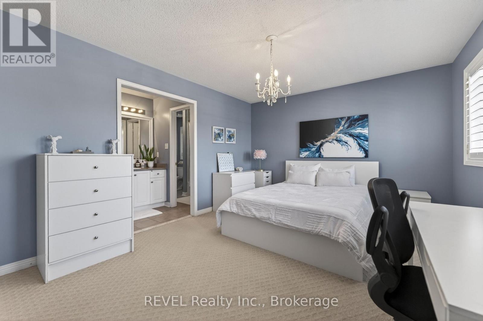 4266 Clubview Drive, Burlington, Ontario  L7M 4X2 - Photo 30 - W13046200