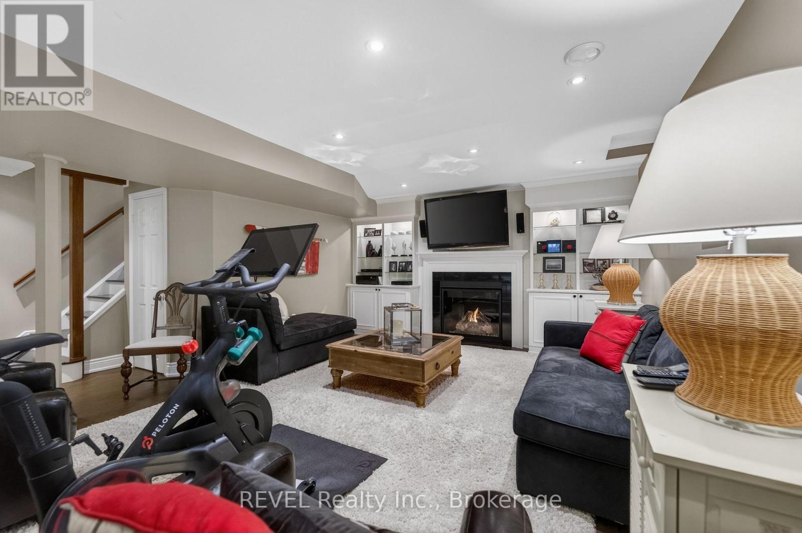 4266 Clubview Drive, Burlington, Ontario  L7M 4X2 - Photo 36 - W13046200