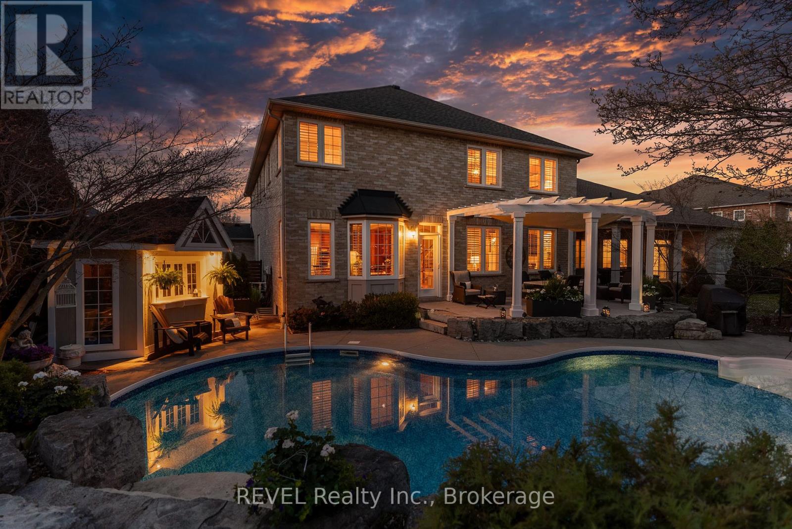 4266 Clubview Drive, Burlington, Ontario  L7M 4X2 - Photo 46 - W13046200