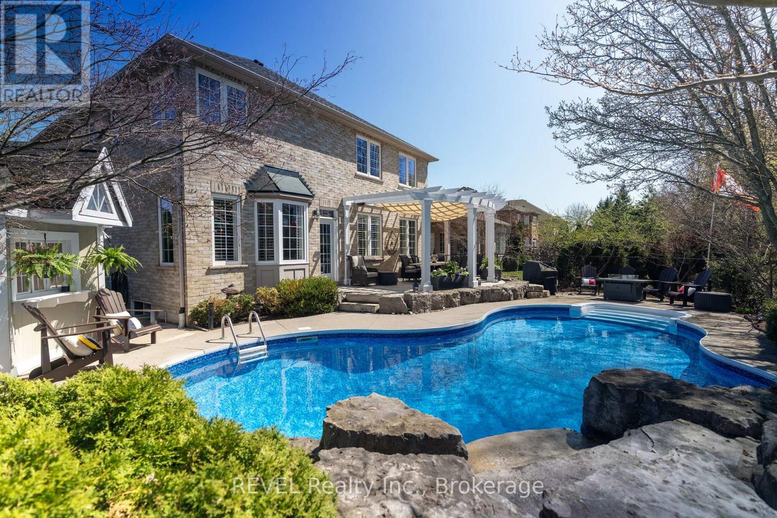 4266 Clubview Drive, Burlington, Ontario  L7M 4X2 - Photo 47 - W13046200