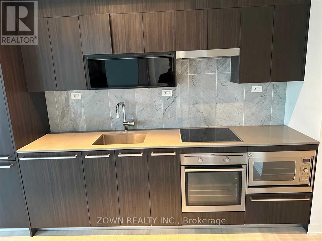 302 - 90 Queens Wharf Road, Toronto, Ontario  M5V 0J4 - Photo 12 - C13046198