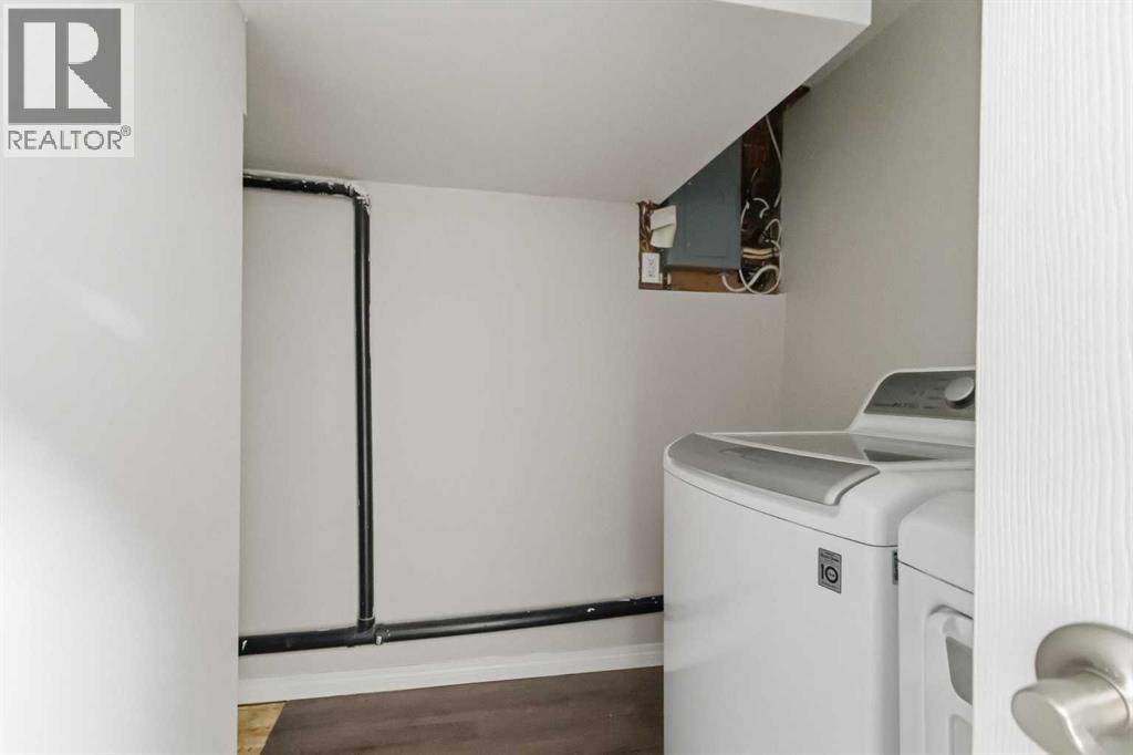 13 Mcleod Street, Fort Mcmurray, Alberta  T9H 1Z4 - Photo 33 - A2304442