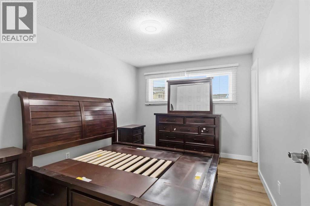 13 Mcleod Street, Fort Mcmurray, Alberta  T9H 1Z4 - Photo 16 - A2304442