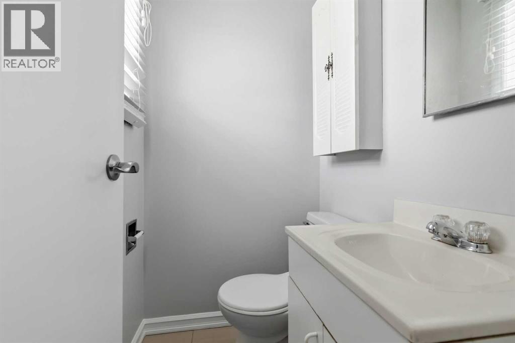 13 Mcleod Street, Fort Mcmurray, Alberta  T9H 1Z4 - Photo 19 - A2304442