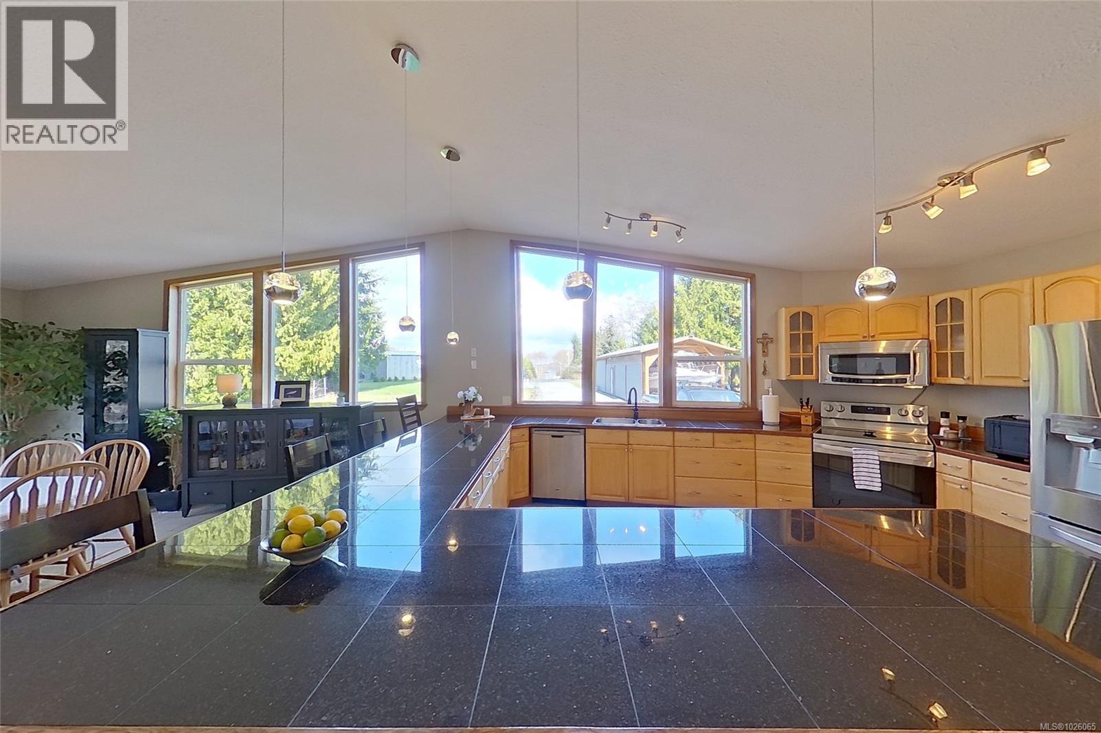 1101 Ewen Rd, Hyde Creek, British Columbia  V0N 2R0 - Photo 14 - 1026065