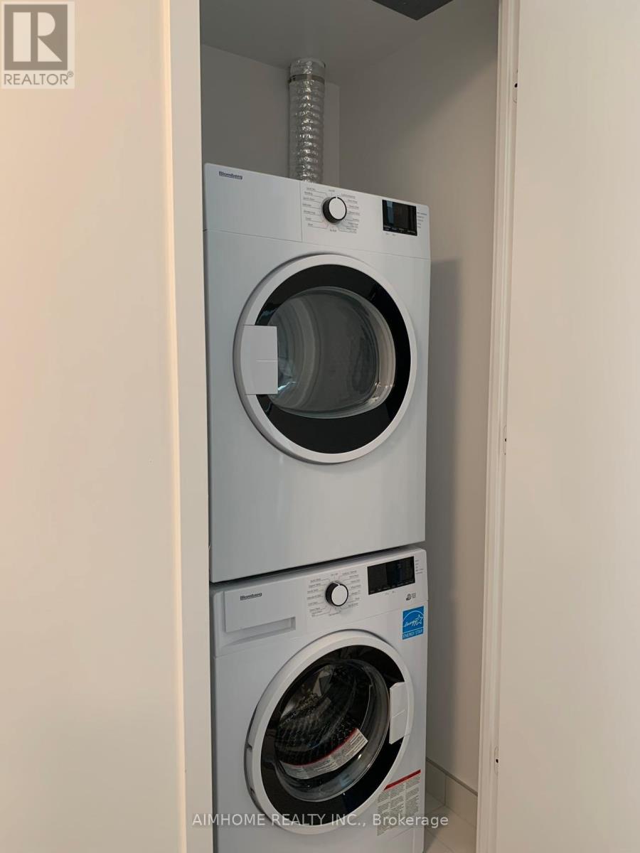 804 - 3883 Quartz Road, Mississauga (City Centre), Ontario  L5B 0M3 - Photo 8 - W13046202