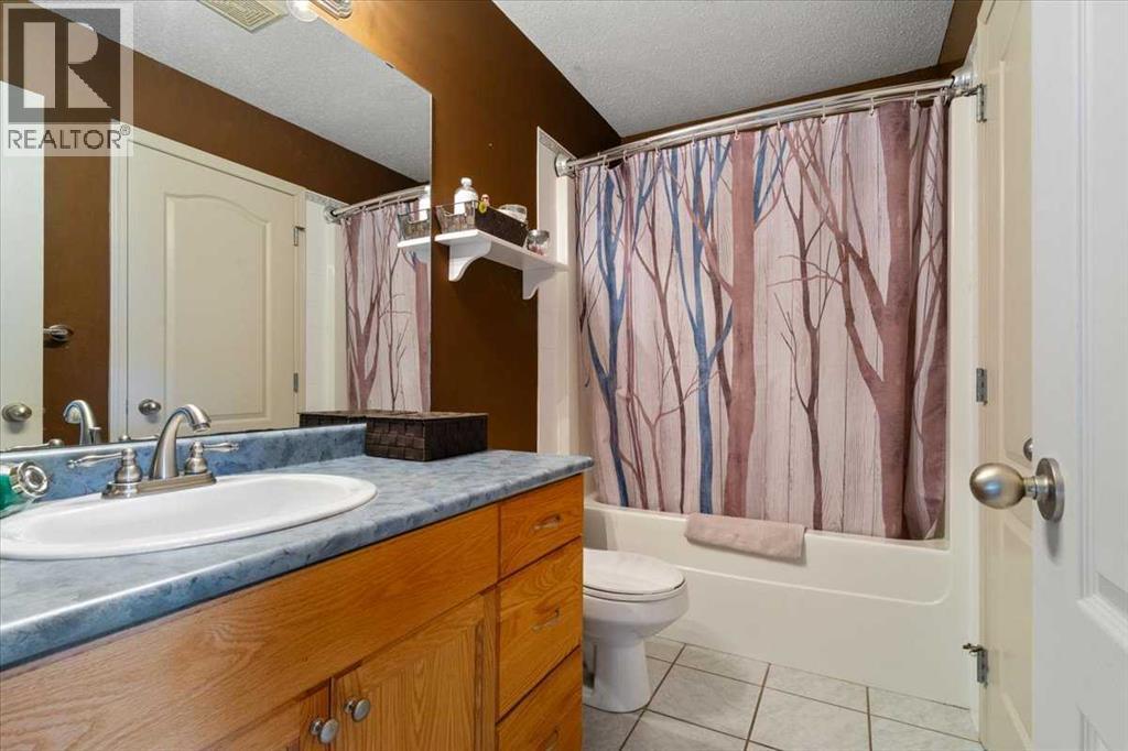 13022 95 Street, Grande Prairie, Alberta  T8X 1R9 - Photo 14 - A2304982