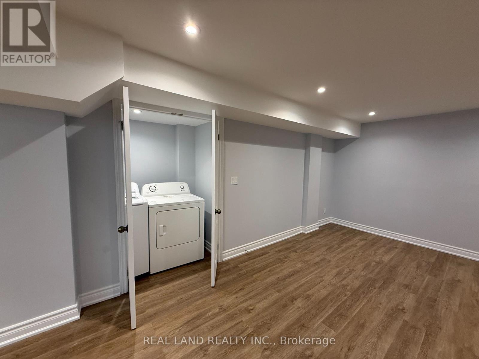 3 (Basement) - 220 Millard Avenue, Newmarket, Ontario  L3Y 1Z2 - Photo 12 - N13043874