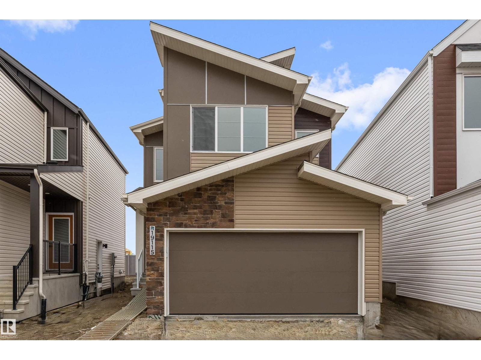 19115 20 Av NW, Edmonton, Alberta  T6M 3E8 - Photo 1 - E4477844