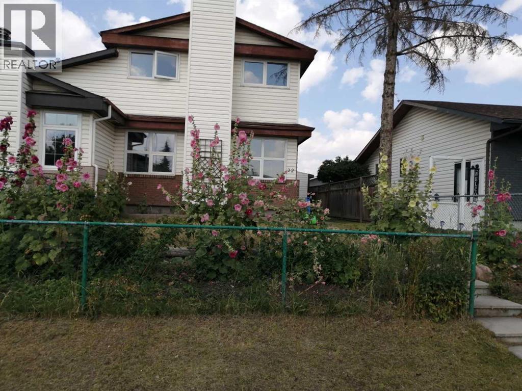 22 Whitman Close Ne, Calgary, Alberta  Y1Y 4H4 - Photo 3 - A2301673
