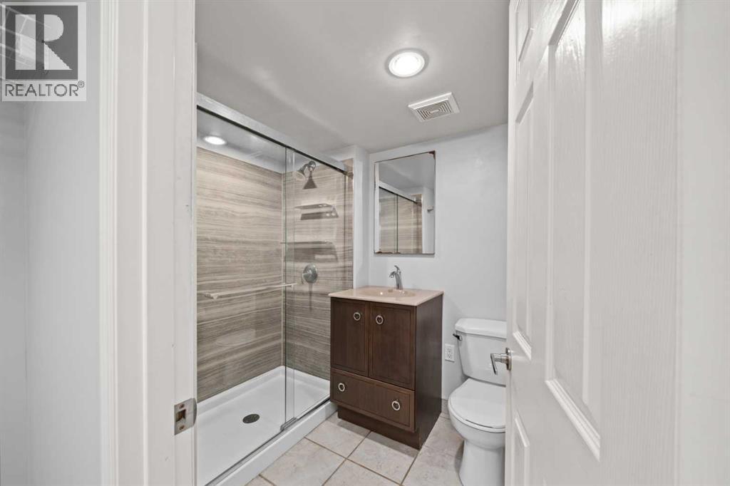 115 Drake Landing Court, Okotoks, Alberta  T1S 2M3 - Photo 35 - A2304652