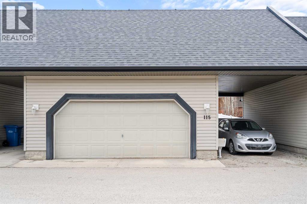 115 Drake Landing Court, Okotoks, Alberta  T1S 2M3 - Photo 37 - A2304652