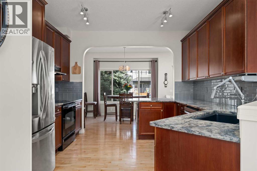 115 Drake Landing Court, Okotoks, Alberta  T1S 2M3 - Photo 11 - A2304652