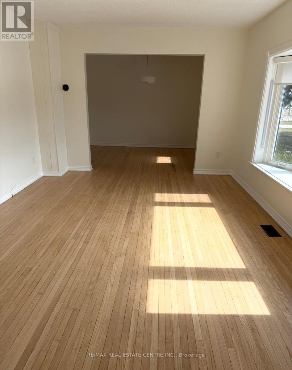 14599 Chinguacousy Road E, Caledon, Ontario  L7C 3H6 - Photo 6 - W13046216